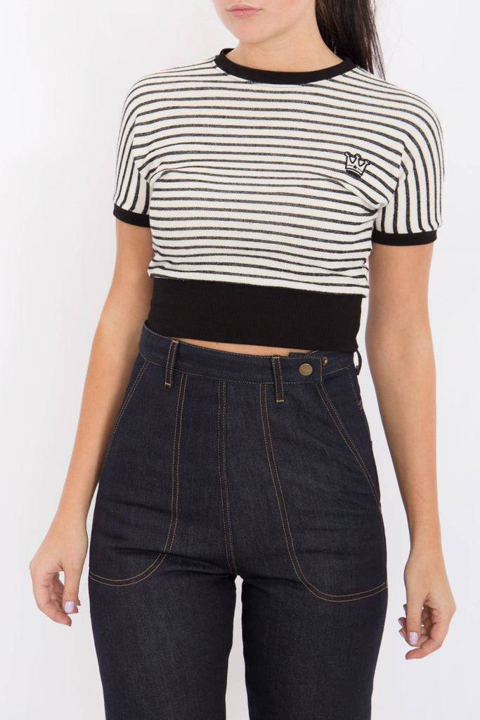 Queen Kerosin Cropped Pullover mit Streifen Discount Store für neue Produkte