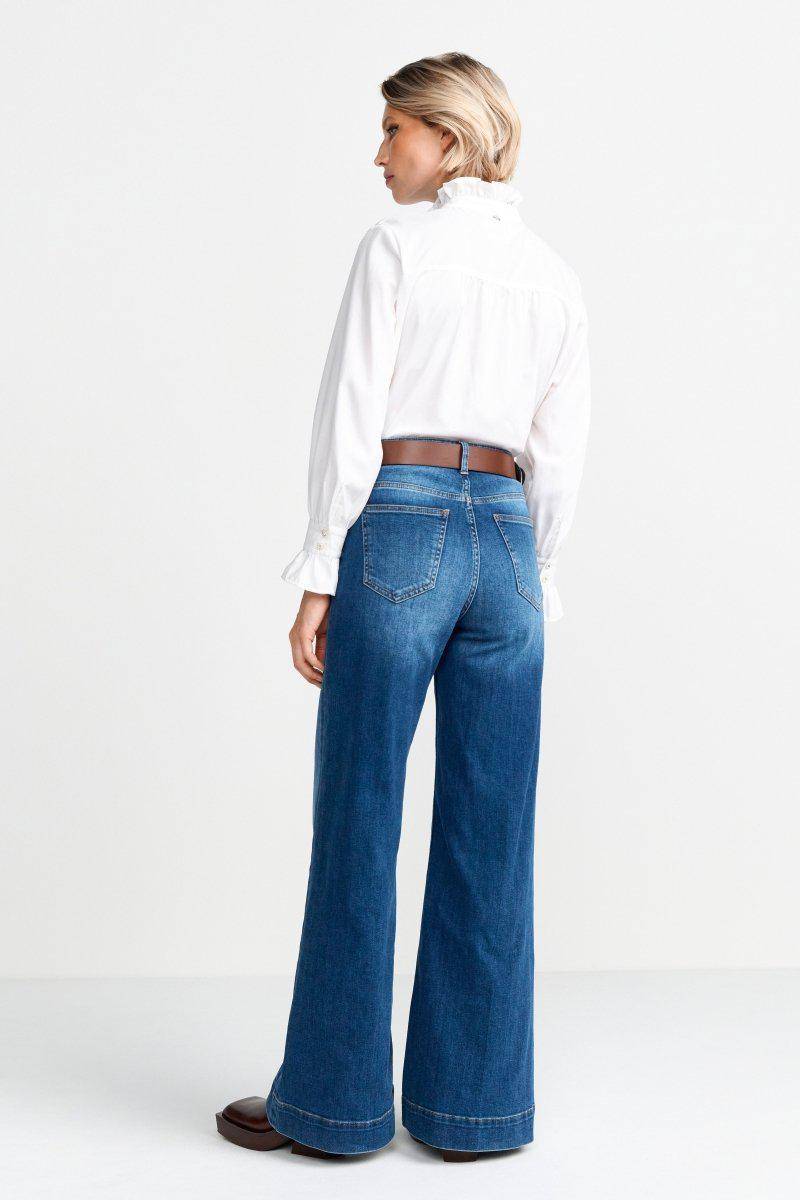 Eich & Royal Weiße Bluse mit Rüschenkragen Saisonale Angebote