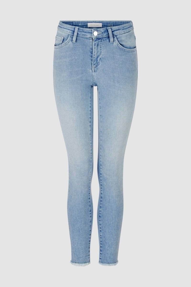 Eich & Royal Denim in figurnahem Schnitt Hotsell