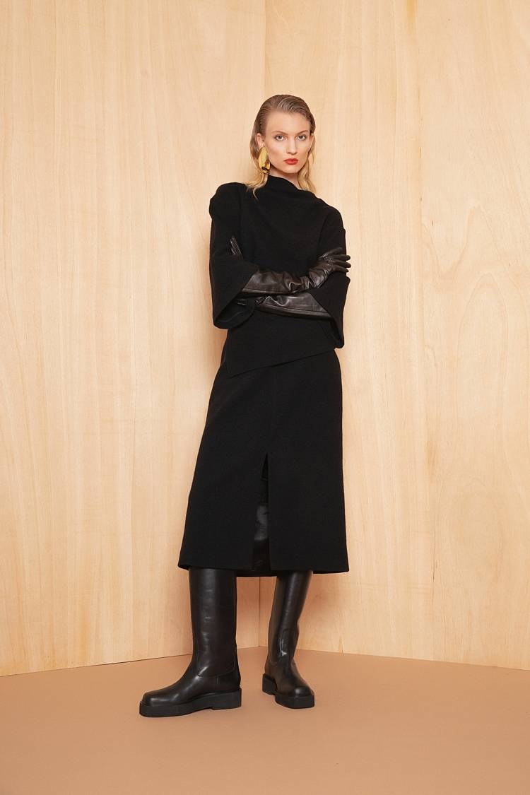 Sly 010 Minimalistischer Wollrock Black Friday