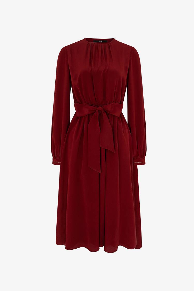 Sly 010 Feminines Seidenkleid Schlussverkauf