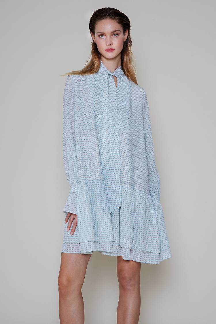 Sly 010 Verspieltes Kleid Fabrikverkauf