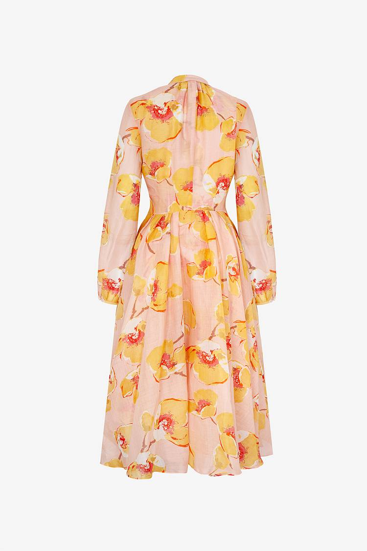 Sly 010 Tailliertes Midi-Kleid aus Ramie mit Blumendruck Limitierter Zeitrabatt