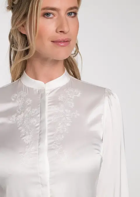 Spieth&Wensky Trachtenbluse "Tessa"Artikelnummer SW-380722-1587-4506 Räumungsverkauf
