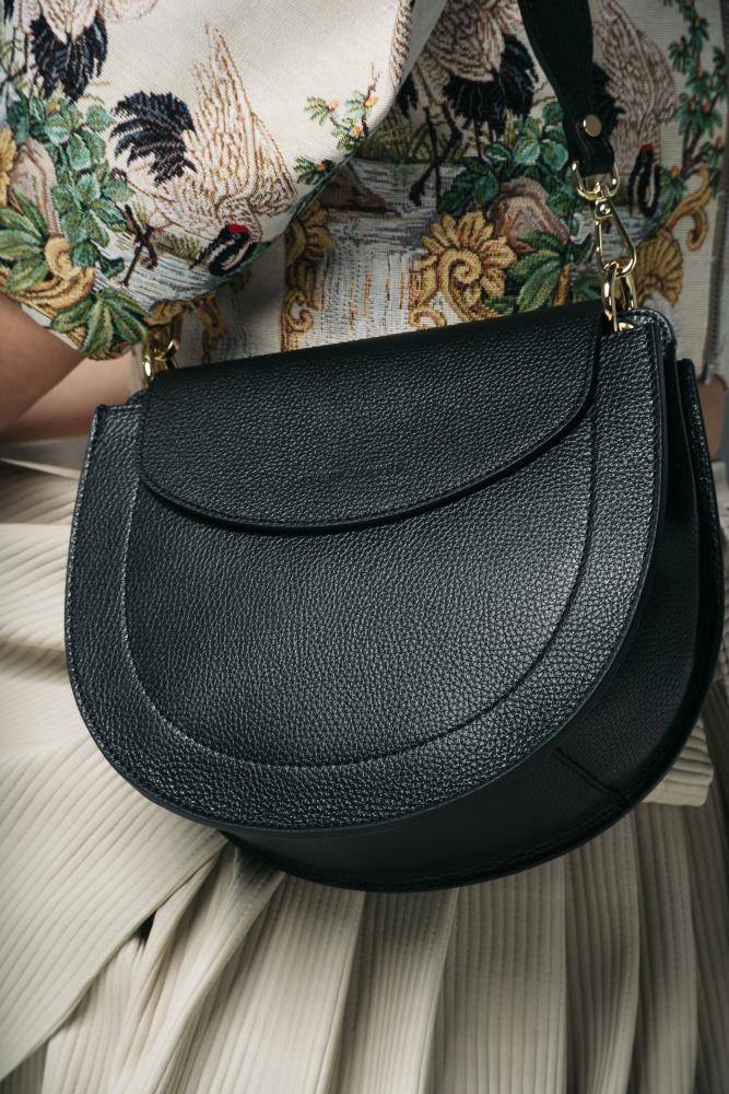 Stuff Maker Crossbody bag Anna in Schwarz Nur für heute